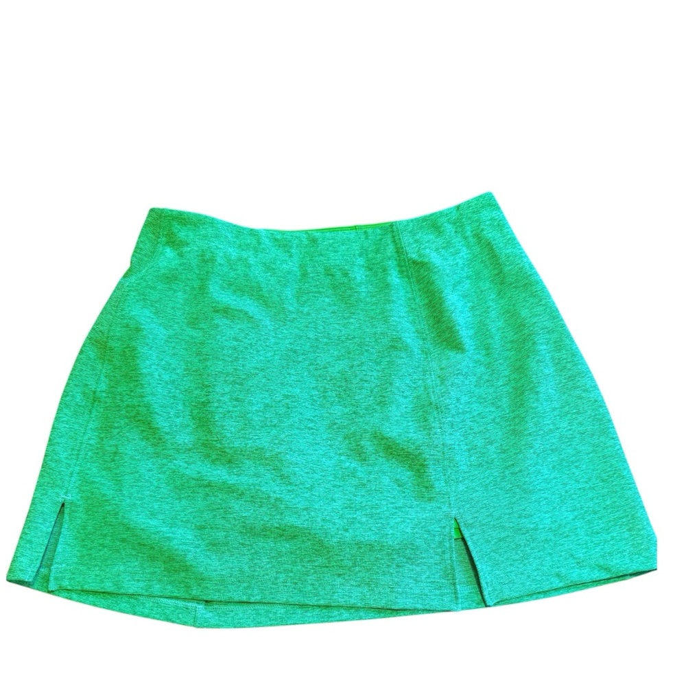 Outdoor Voices Women’s Lime /Green
Sports Skort - Picture 2 of 9